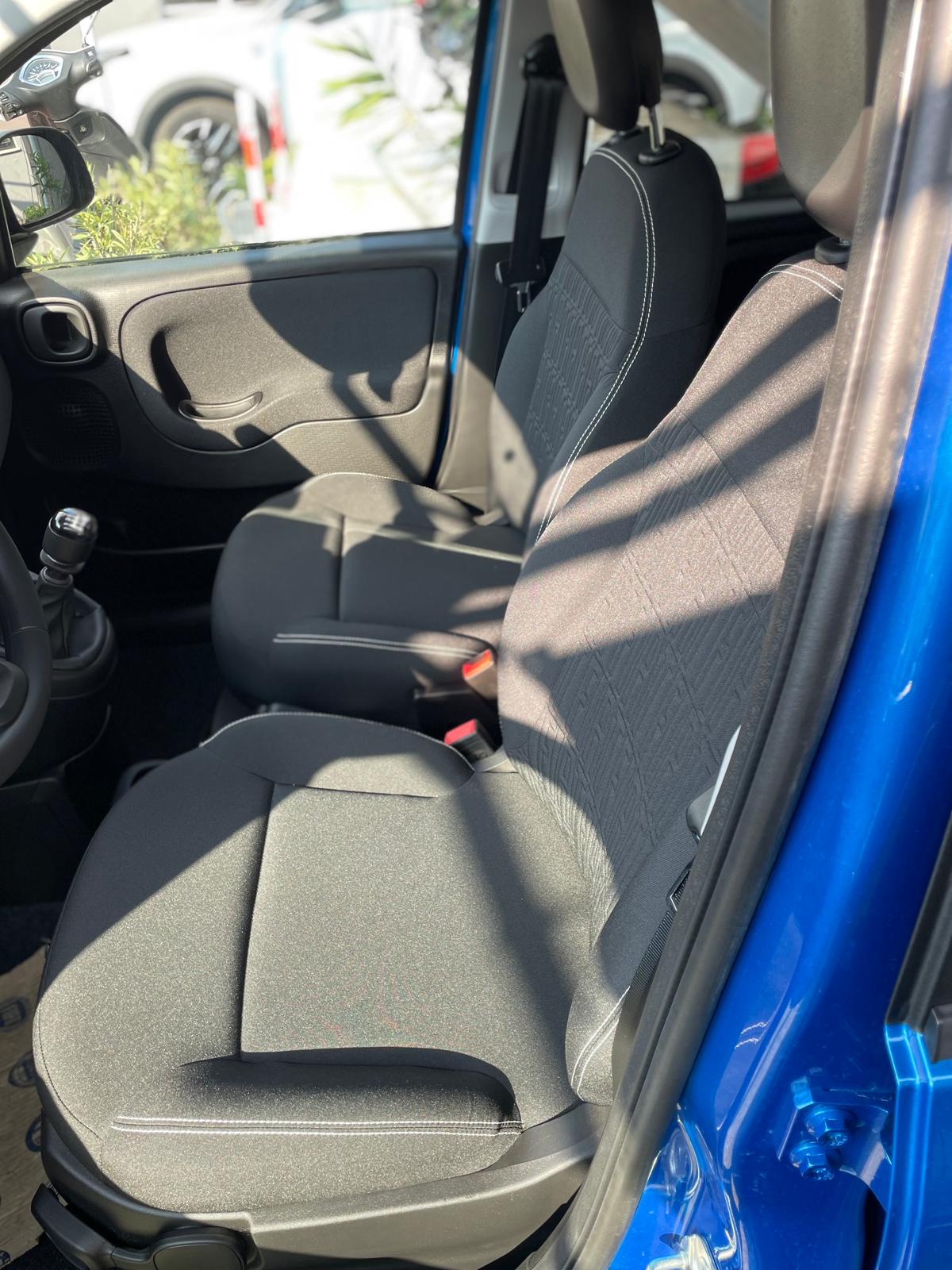 
								Fiat Panda full									